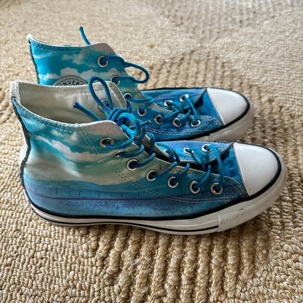 Unique High-tops Converse Women's Size 6 Blue Tones Pattern